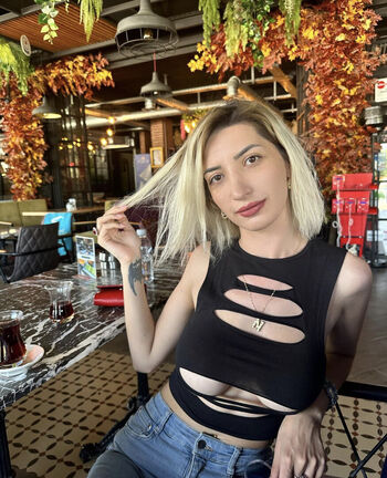 Full leaked Neslihan gunes private onlyfans photo
