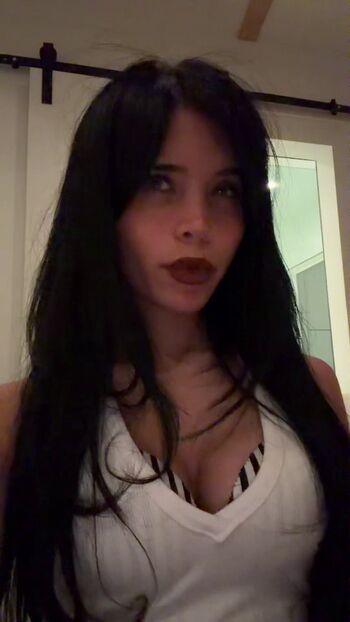 Full leaked Nessa barrett page private onlyfans photo