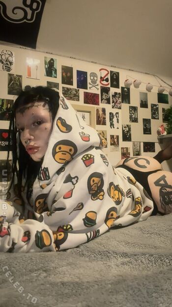 Full leaked Nessamik private onlyfans photo