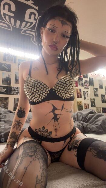 Full leaked Nessamik private onlyfans photo