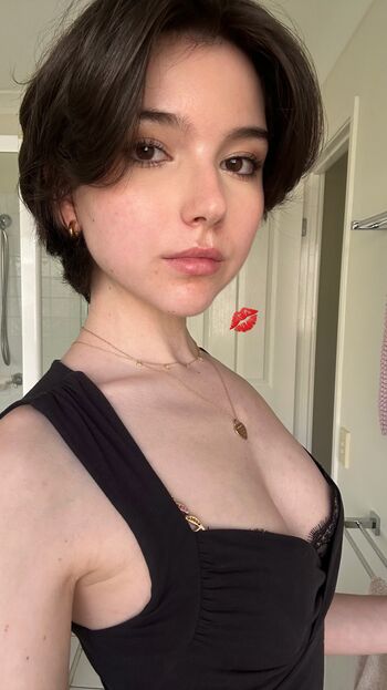 Full leaked Newinsight private onlyfans photo