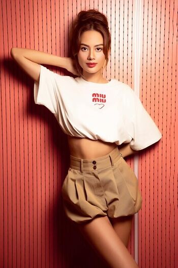 Full leaked Nhu van nguyen dinh page private onlyfans photo