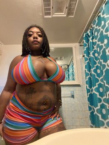 Full leaked Nia alexsandra private onlyfans photo