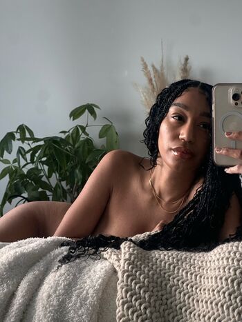 Full leaked Nia simone private onlyfans photo