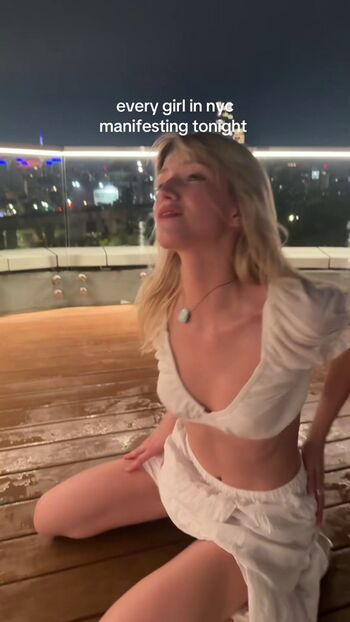 Full leaked Niamh adkins private onlyfans photo