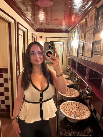 Full leaked Niamh cryan private onlyfans photo