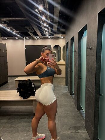 Full leaked Niamh fairchild page private onlyfans photo