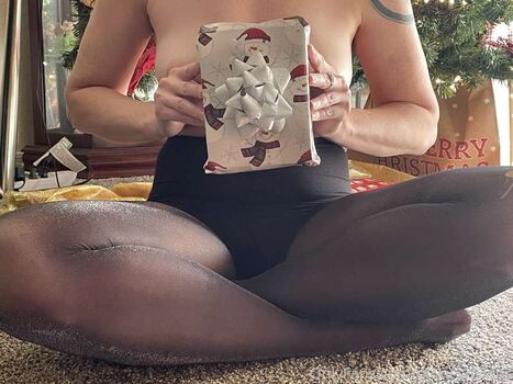 Full leaked Nickie s nylons private onlyfans photo