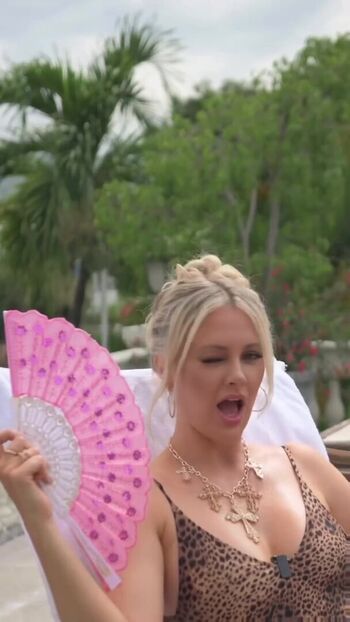 Nicole Arbour