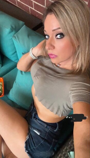 Full leaked Nicole dively private onlyfans photo