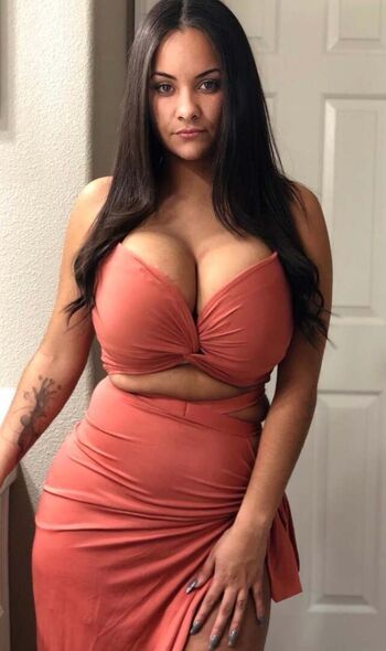 Full leaked Nicolealexis private onlyfans photo
