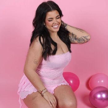 Full leaked Nicoleedosmann private onlyfans photo