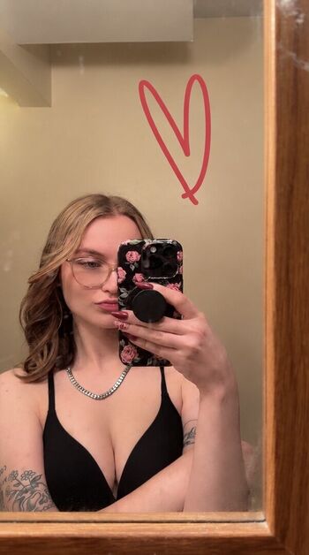 Full leaked Nicolene kissinger page private onlyfans photo