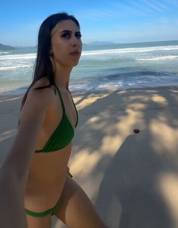 Nicolle Oliveira.