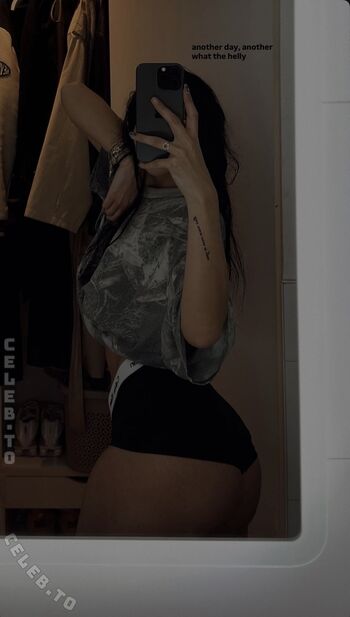 Full leaked Nikelein private onlyfans photo