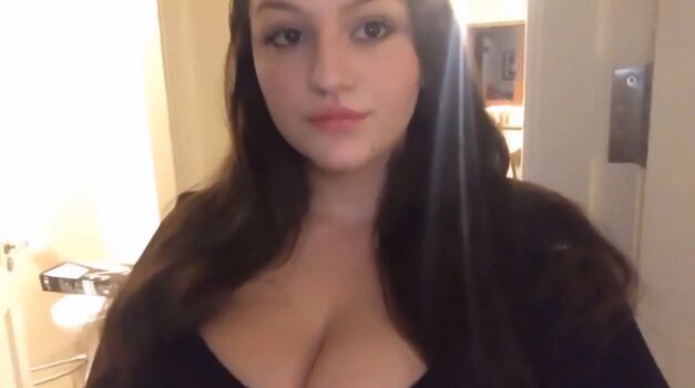 Full leaked Niki a private onlyfans photo