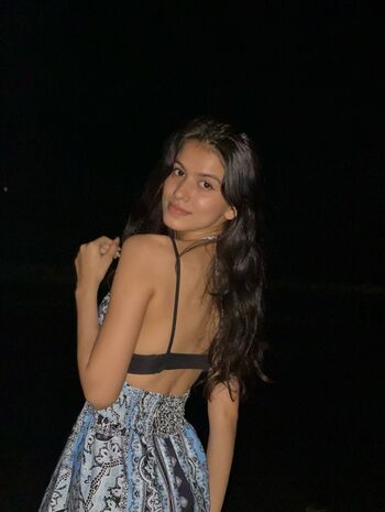 Full leaked Niki lalwani private onlyfans photo