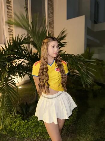 Full leaked Nikii private onlyfans photo