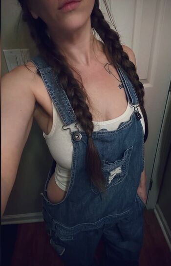 Full leaked Nikki osborne private onlyfans photo