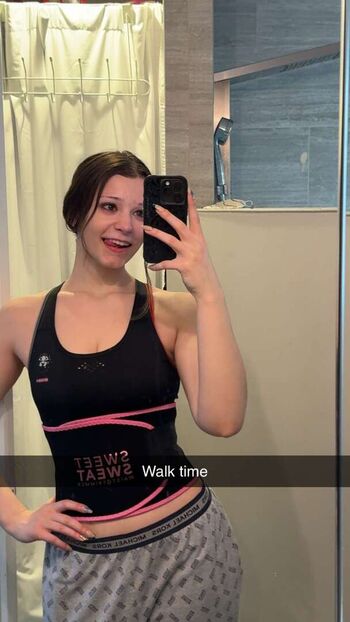 Full leaked Nikki woods private onlyfans photo