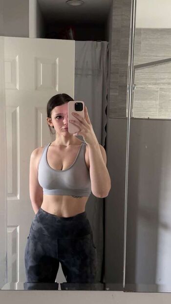 Nikki Woods