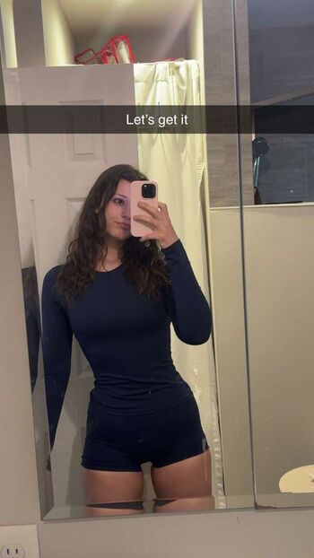 Full leaked Nikki woods  page private onlyfans photo