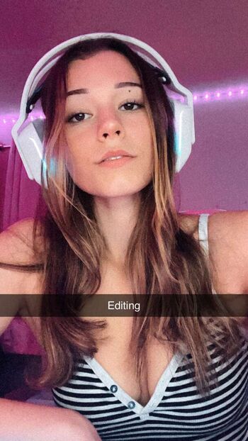 Full leaked Nikki woods private onlyfans photo