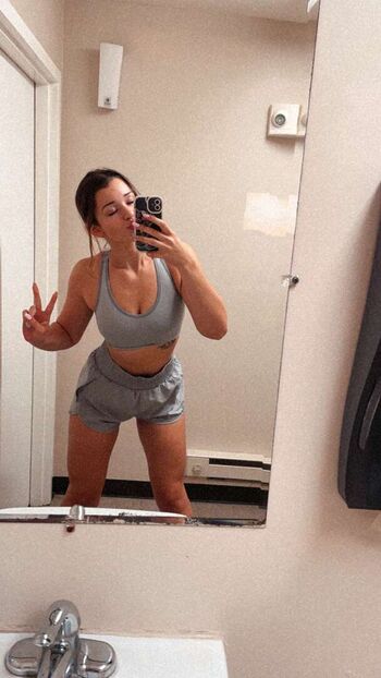 Full leaked Nikki woods private onlyfans photo