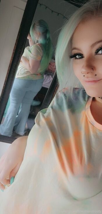 Full leaked Nikkimonstrosity private onlyfans photo