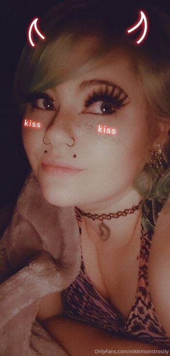 Full leaked Nikkimonstrosity private onlyfans photo