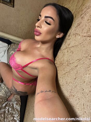 Full leaked Nikolsi private onlyfans photo