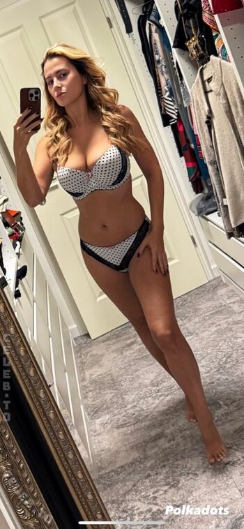 Full leaked Nina kriechbaum private onlyfans photo