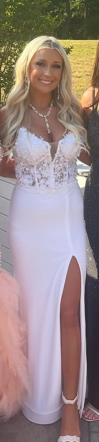 Full leaked Byoru/ private onlyfans photo