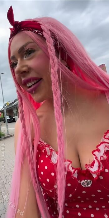 Full leaked Ninabridney private onlyfans photo