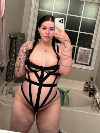 Full leaked Ninabugatti private onlyfans photo