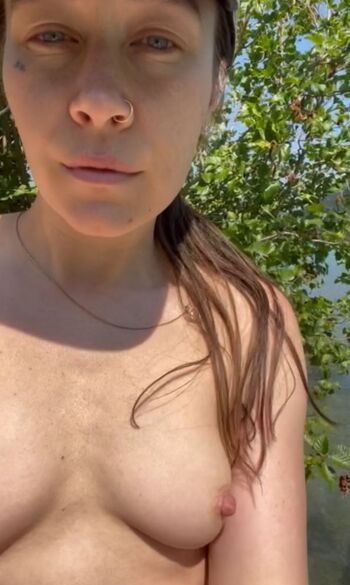 Full leaked Ninadefilla private onlyfans photo