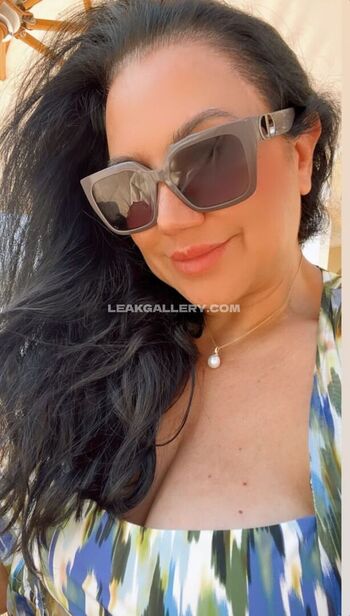 Full leaked Ninahazem private onlyfans photo