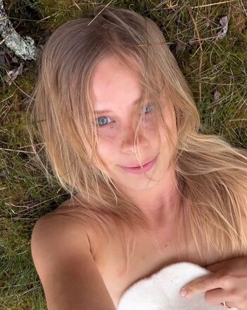 Full leaked Ninainsauna private onlyfans photo