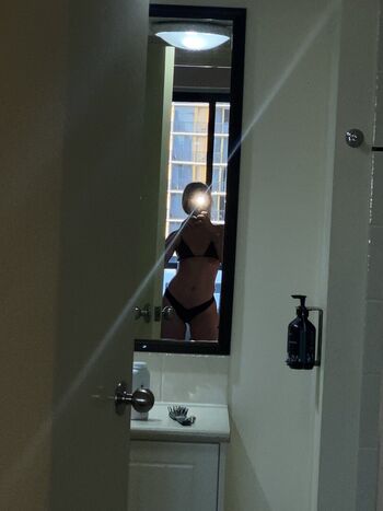 Full leaked Ninajirachi private onlyfans photo