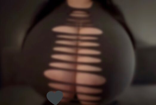 Full leaked Ninapai private onlyfans photo