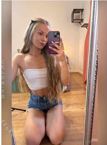 Full leaked Ninaslaws private onlyfans photo
