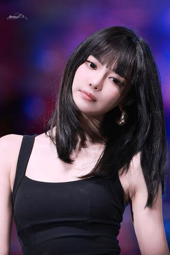 Full leaked Ningning aespa page private onlyfans photo