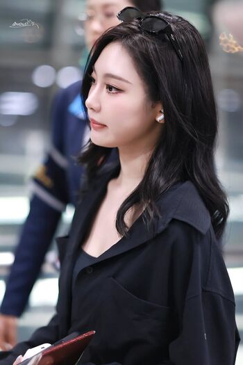 Full leaked Ningning aespa page private onlyfans photo