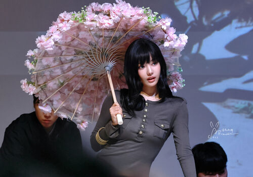 Full leaked Ningning aespa page private onlyfans photo