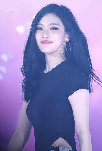 Full leaked Ningning aespa private onlyfans photo