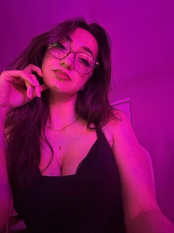 Full leaked Ninou private onlyfans photo