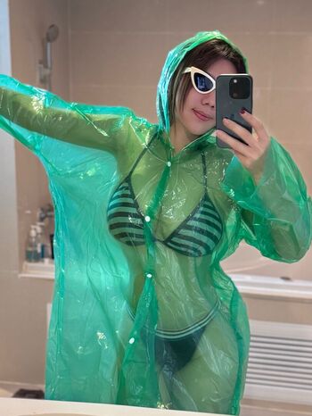 Full leaked Niparat konyai private onlyfans photo