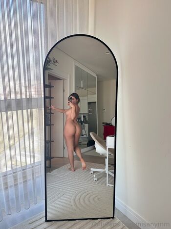 Full leaked Nisa kavak private onlyfans photo