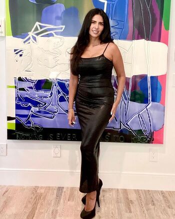 Full leaked Nisha khare page private onlyfans photo