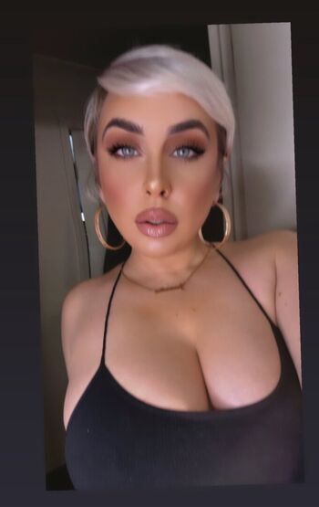 Full leaked Nitaaababyy private onlyfans photo